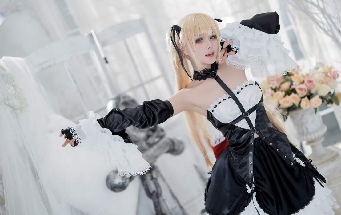 【SS+】肃雨雨雨：从古典到现代，多元风格的COSPLAY女神【5期-645MB】-CoserBaby
