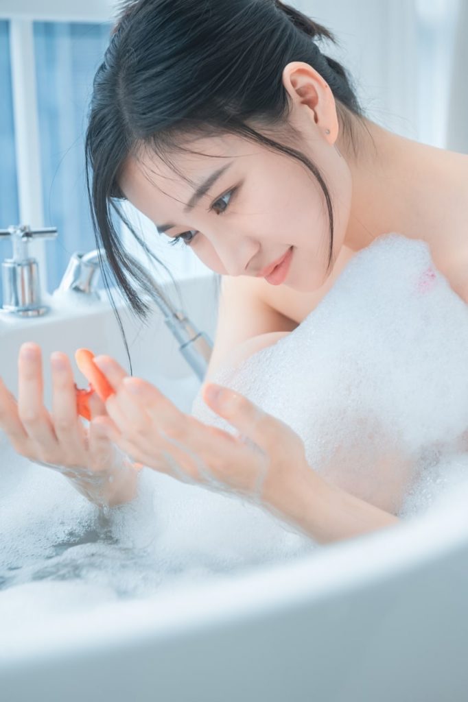 图片[5]-【SSS】年年：光影中的多面女神【124期-36.4GB】-CoserBaby
