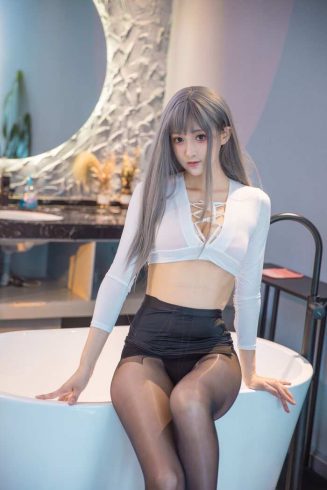图片[2]-【SSS】冬马路纱：二次元世界的甜美与活力女神【10期-3.41GB】-CoserBaby