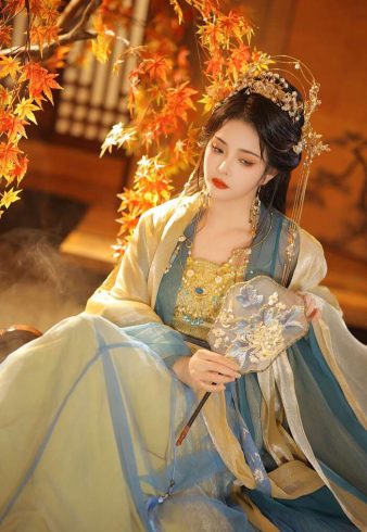 图片[3]-【SSS】苏嫣嫣阿姨：用甜美与御姐风重塑次元边界【13期-2.49GB】-CoserBaby