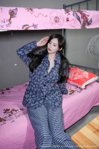 图片[3]-【单集】XIUREN秀人网模特 Carol周妍希 模拍写真【87P-673MB】-CoserBaby