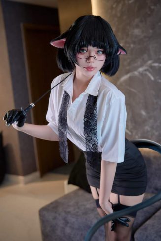 图片[3]-【SS】越南 COSER ZinieQ 美女写真合集【139期-40.9GB】-CoserBaby