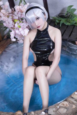 图片[4]-【单集】洛璃LoLiSAMA COS 《尼尔:机械纪元-2B 竞泳》 写真集【64-873MB】-CoserBaby